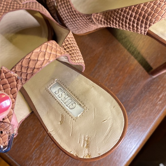 Guess heels. Size 9. Color is light brown - Picture 7 of 8